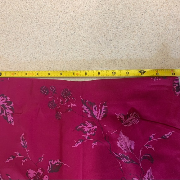 Express Magenta Floral Patterned Skirt - sz 5/6 - Picture 6 of 9